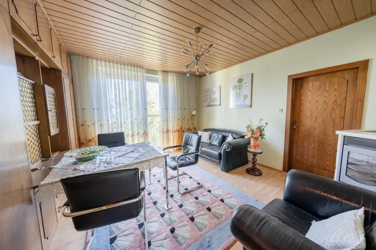 ** Gut aufgeteilte, helle 2 Zimmer Wohnung **