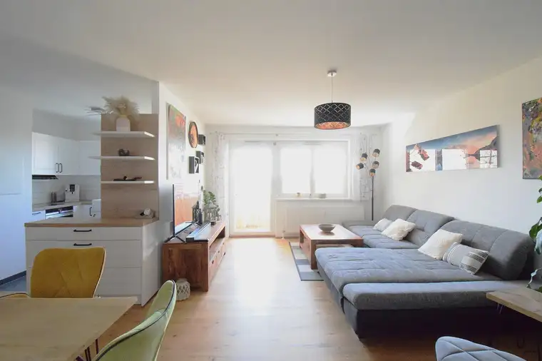 Moderne Familienoase mit Loggia in ruhiger Lage von Guntramsdorf