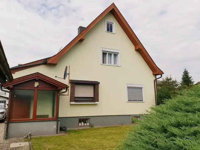 Gepflegtes Einfamilienhaus in ruhiger Lage!