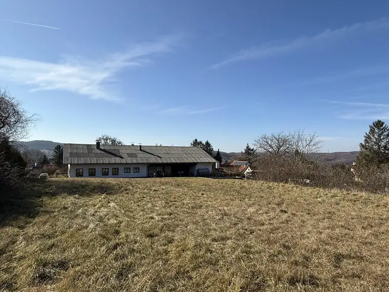 Großzügig, idyllisch &amp; voller Möglichkeiten!