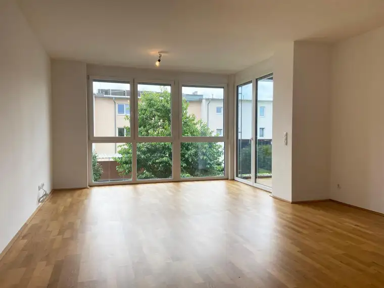 Exklusive Mietwohnung inkl. Einbauküche und Loggia - Top C06