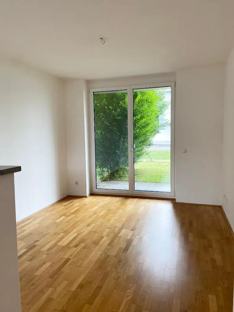 Sonnige Gartenwohnung inkl. Einbauküche - Nähe Feldkirchner Badeseen - Top 02