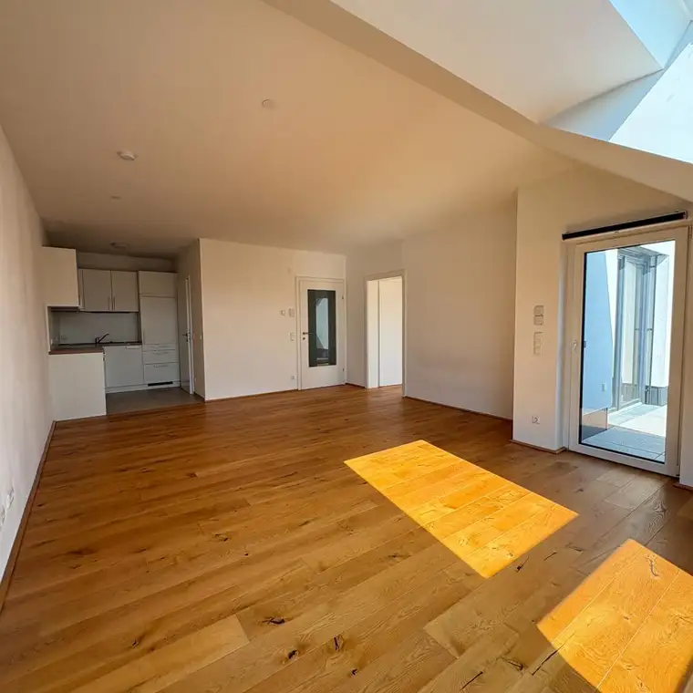 Gemütliche Dachgeschoßwohnung inkl. Einbauküche und Loggia - Top A11
