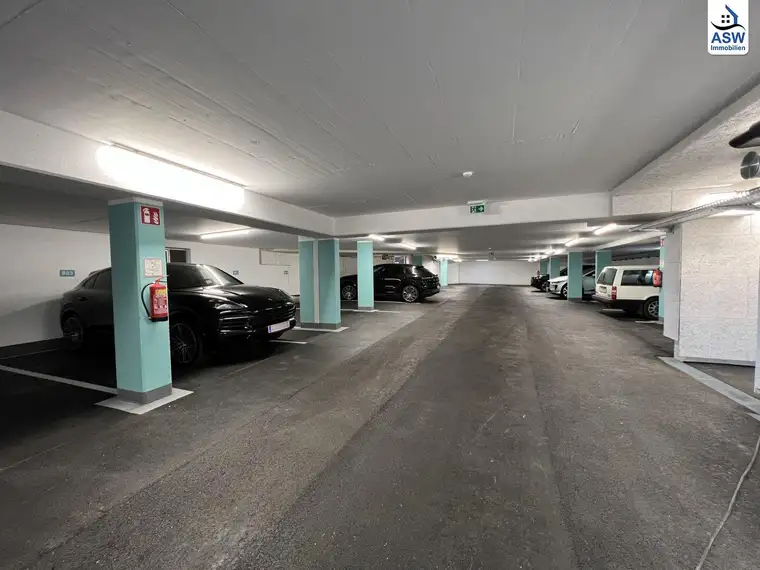Tiefgaragenplatz am Pöstlingberg, Spazenhofstraße 18, mit E-Ladestation Vorbereitung zu verkaufen