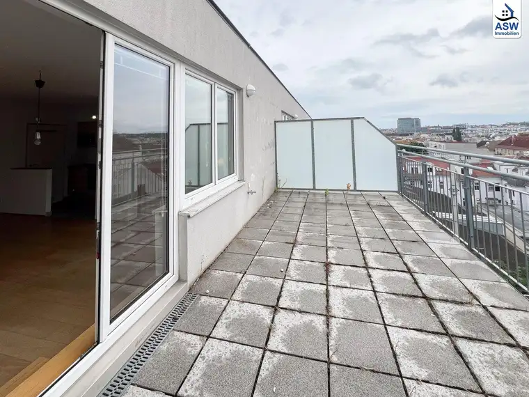 Moderne 3-Zimmer-Maisonettewohnung mit schöner Dachterrasse