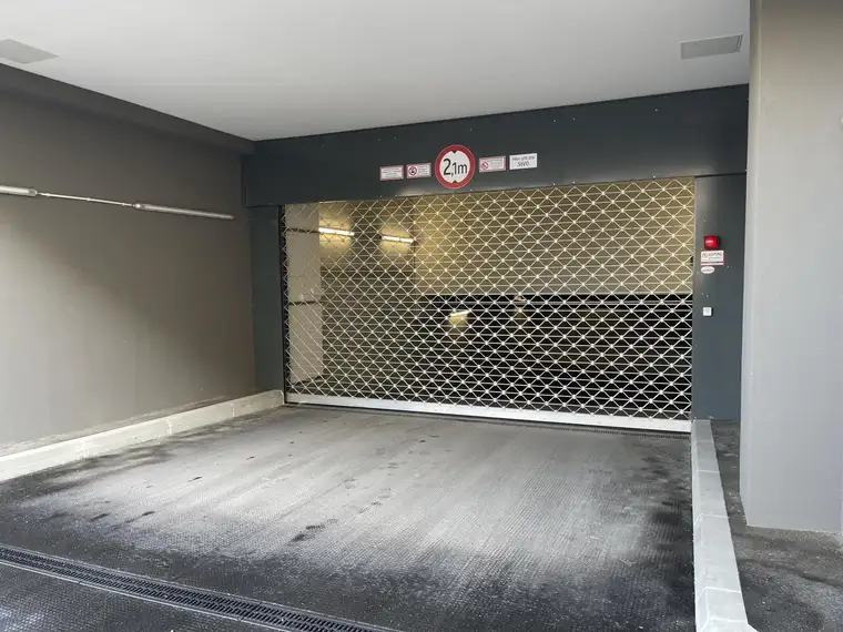 Stellplätze zu vermieten - Arakawastraße 3, 1220 Wien