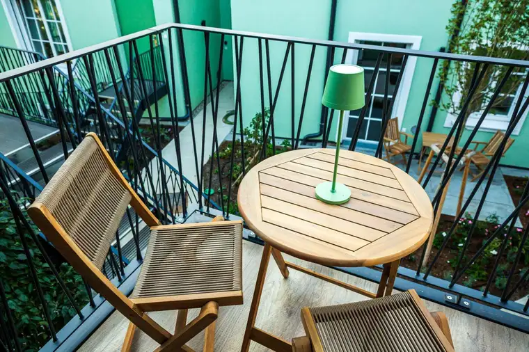 Serviced Apartment with Terrace in a Green Setting – Pötzleinsdorf (04)