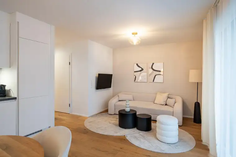 Stilvolles 2-Zimmer-Apartment mit Terrasse und Klimaanlage