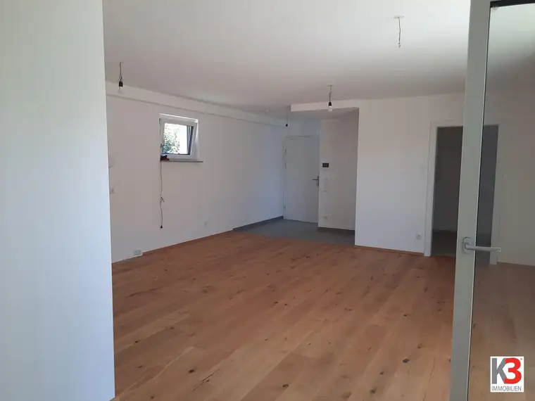 Maxglan - im Grünen - NEUBAU - 3 Zimmer - mit DACHTERRASSE und CARPORT zu verkaufen!!!