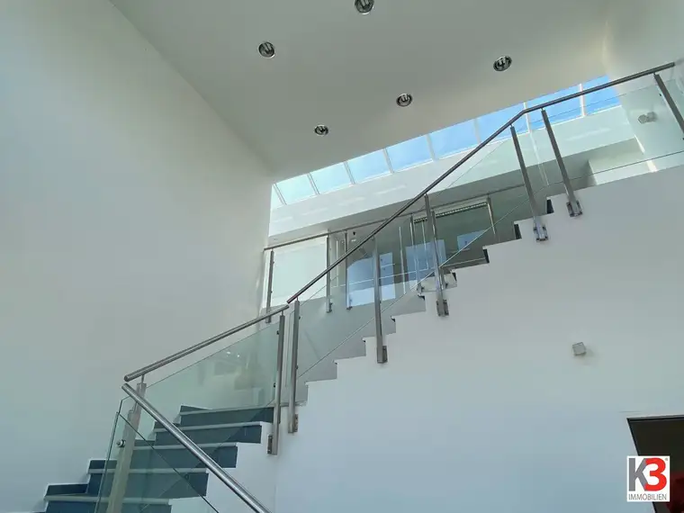 K3 - GEWERBEIMMOBILIE - HALLE inkl. BÜRO in WALS/Siezenheim