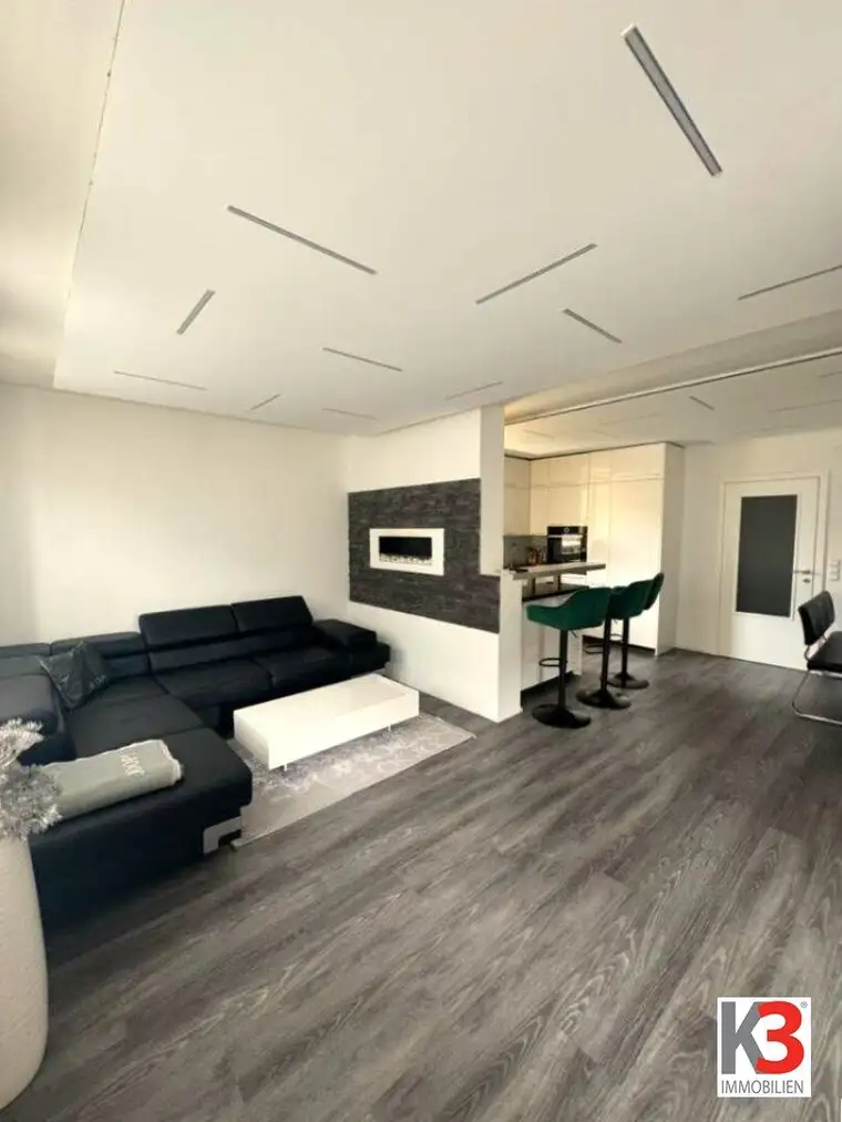K3 - Helle 3-Zimmerwohnung mit Südbalkon! TOP RENOVIERT! Eigener Tiefgaragenplatz INKLUSIVE!