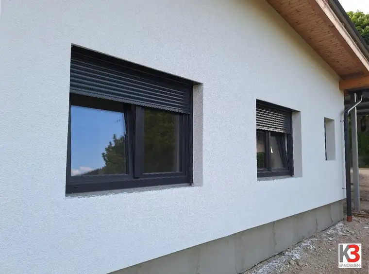 K3 - NEUBAUBUNGALOW IM ERSTBESITZ, hochwertige Ausstattung, schlüsselfertig, Doppelcarport, ruhige Dorfrandlage.
