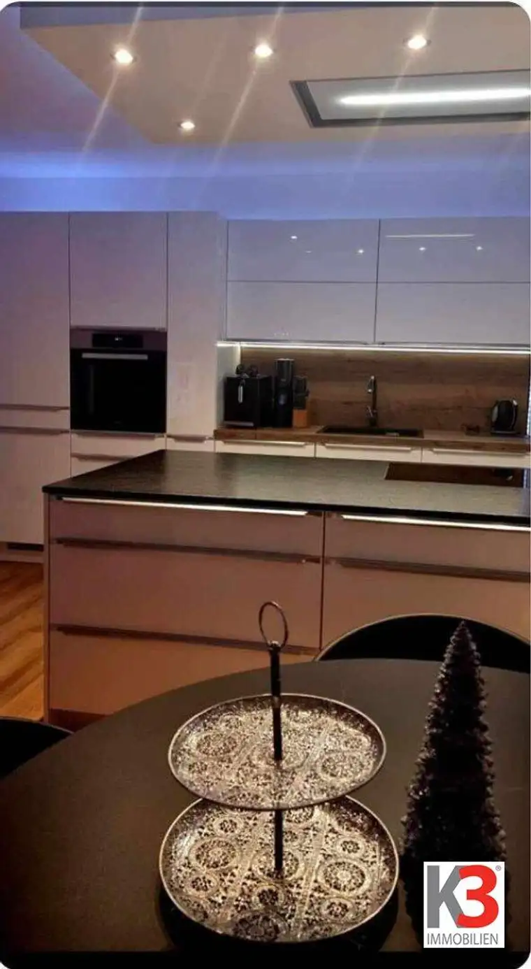 K3 - Hallein - neuwertige 4-Zimmerwohnung mit Terrasse und Tiefgaragenplatz zu kaufen!!!