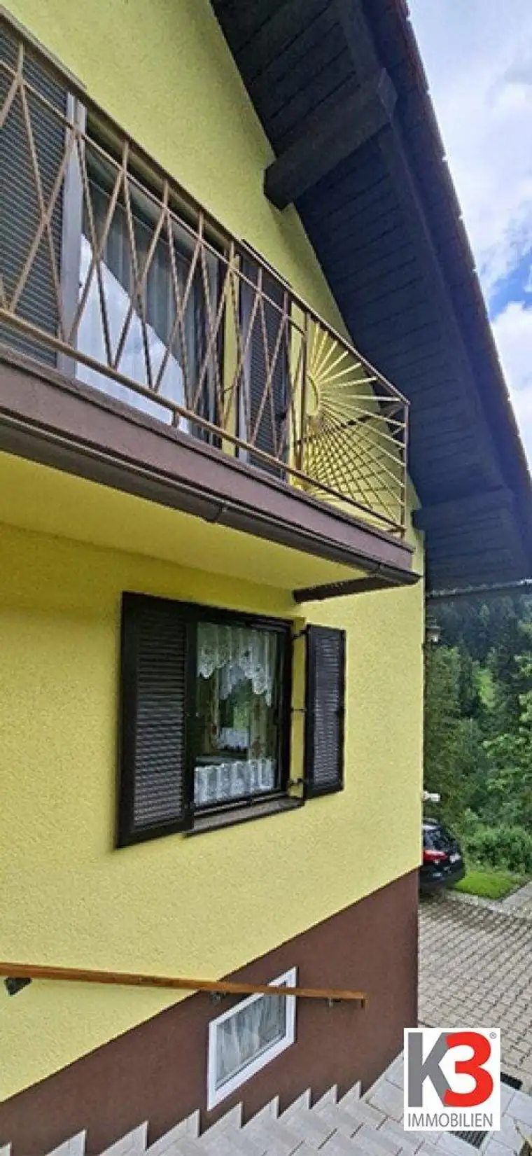 K3 - EINFAMILIENHAUS IN WALDRANDLAGE MIT BERGBLICK - Alleinlage mit großem Grundstück und 2 Nebengebäuden.