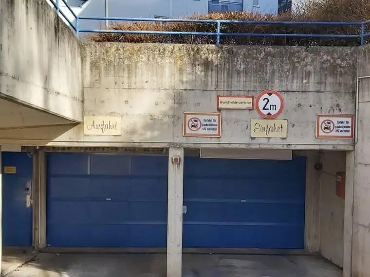 Garagenplatz Babenbergerring