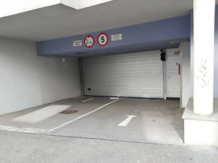 Garagenplatz Nahe Bahnhof