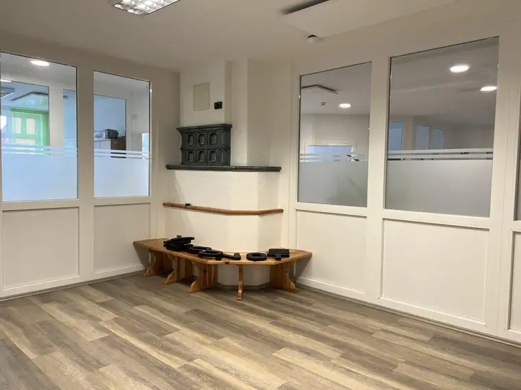 22 m2 Büro mit Nutzung vom Seminarraum