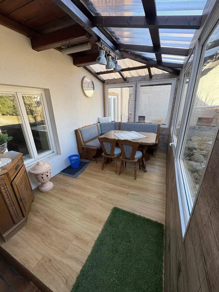 Einfamilienhaus mit schönen Garten