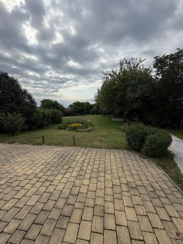 einzigartiges Einfamilienhaus mit großem Garten