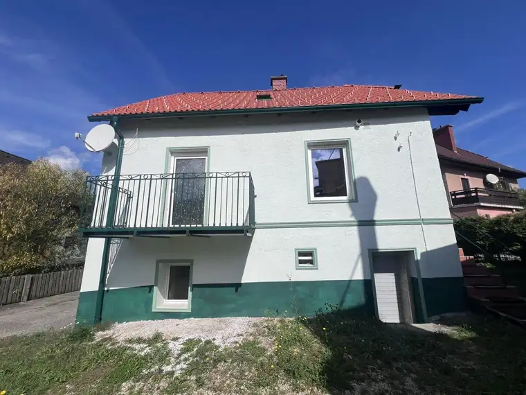 Kleines Wohnhaus mit Garten &amp; Platz für Hobbybastler!