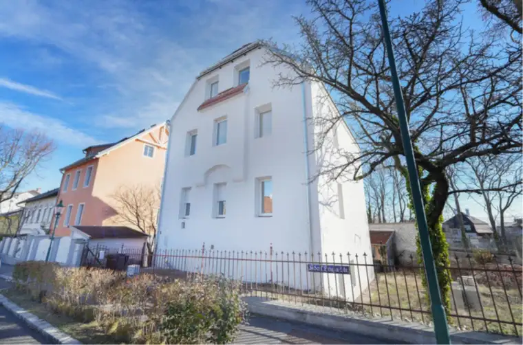 Vielseitiges Mehrfamilienhaus/Zinshaus mit Garten in Brunn am Gebirge