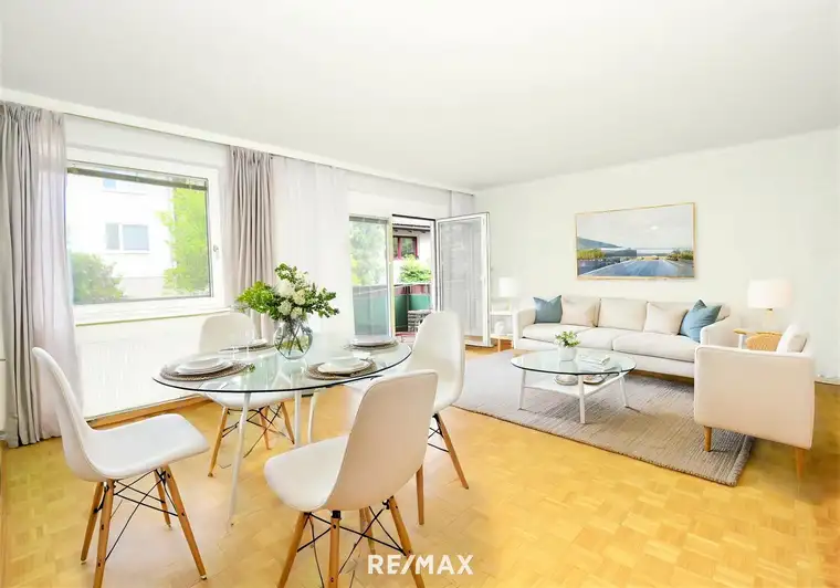 Wohnen am Wienfluss: 4-Zimmer-Wohnung mit Loggia und Stellplatz in Ruhelage