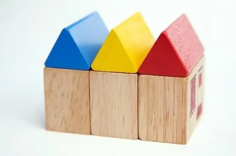 Einfamilienhaus mit Doppelgarage mit 721 qm Grund