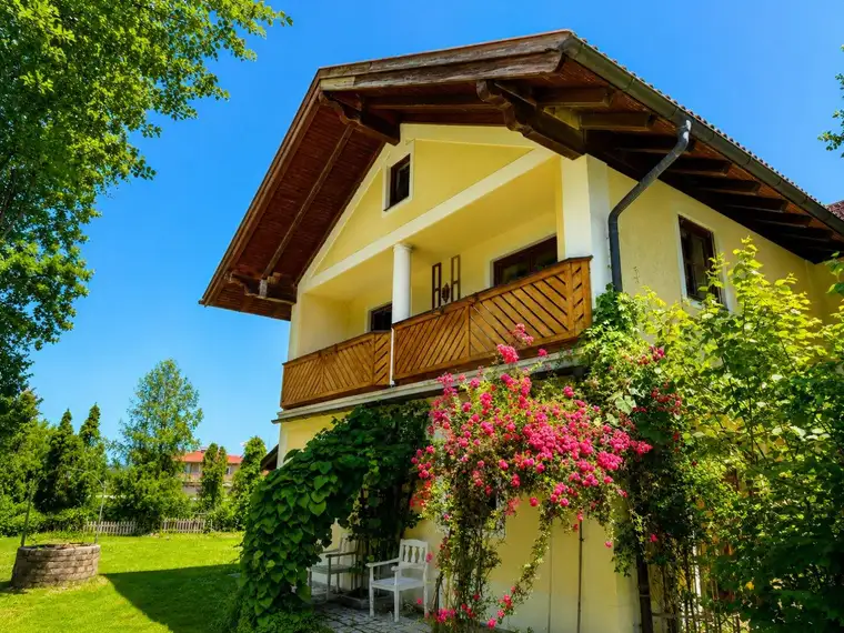 Brigitte Obermüller, Immobilien Real Estate Obermüller