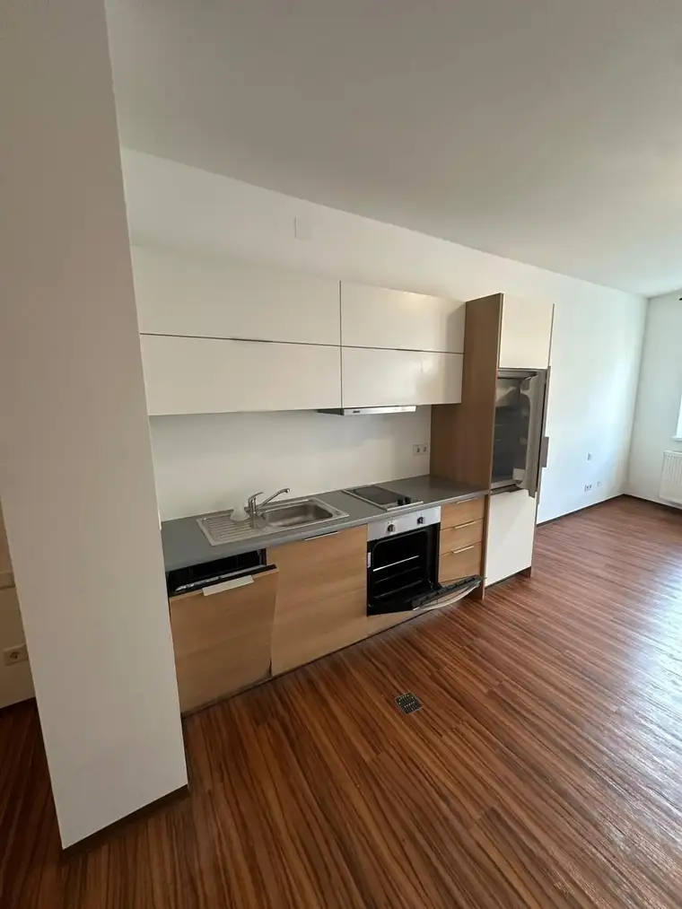 HERBSTHIT mit Dachterrasse- GACCONIERE- Einbauküche um NUR € 799,00 inkl. allem – außer Strom