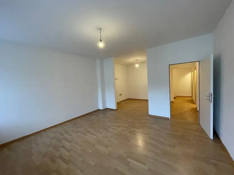 FAMILIENHIT - 3 Zimmer um € 1.023,00 inkl. ALLEM, ausser Strom