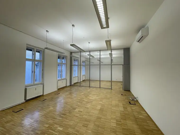 PREISREDUKTION: Gekühltes Kreativbüro mit Tiefgarage in bestem Zustand
