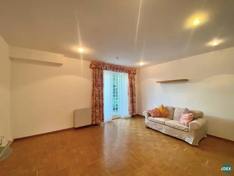 Freundliche, ruhig gelegene 1-Zimmer-Wohnung mit Terrasse