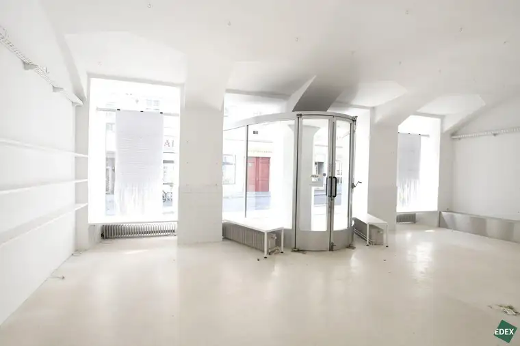 Modernes, gut frequentiertes Geschäftslokal mitten in Neubau