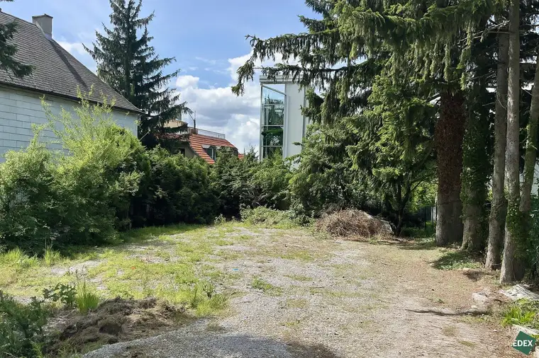 Grundstück für ein Bauträgerprojekt in Toplage am Schafberg