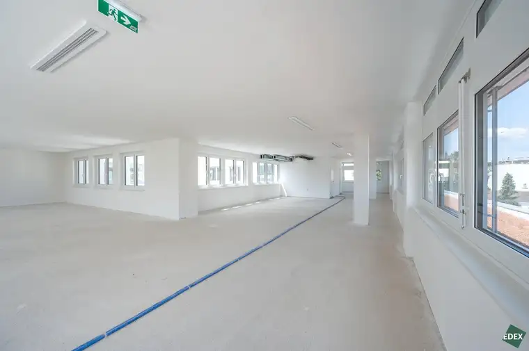 Erstbezug: Moderne Büroflächen in Hietzinger Bestlage