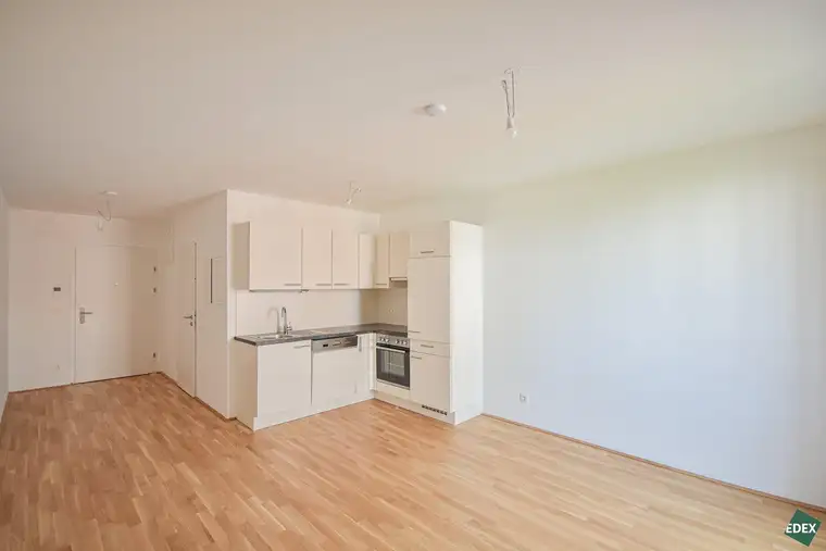 Schöne 2-Zimmer Wohnung mit Terrasse