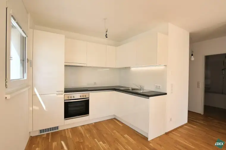 IU | Lichtdurchflutete 2-Zimmer-Wohnung mit Balkon in Hofruhelage (verfügbar ab 01.10.2025)