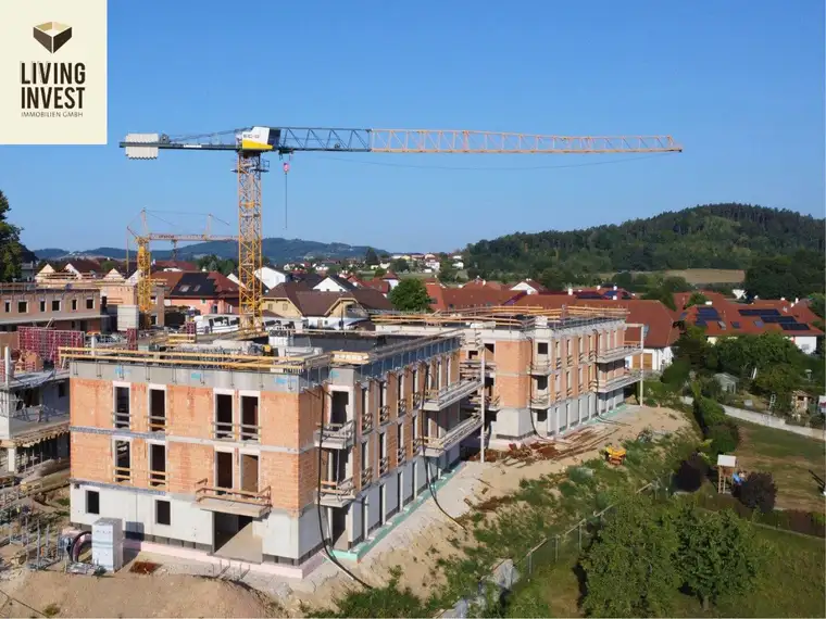 Großzügiges Gartenwohnen | 4-Zimmer, 33 m² Terrasse &amp; 94 m² Eigengarten