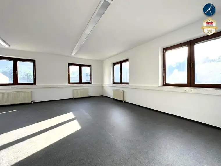 Neu renoviertes 2-Zimmer Büro im Gewerbepark Kammern