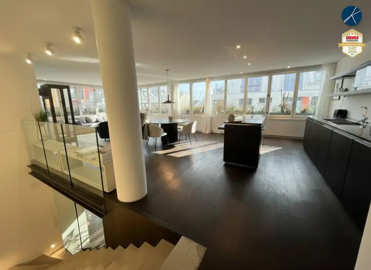Exklusive Penthouse-Wohnung &amp; New-York-Style im Untergeschoss