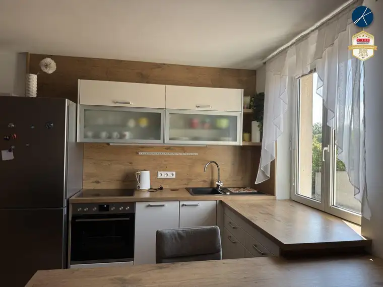 Helle 3-Zimmer-Wohnung mit Südbalkon in der Mitterau