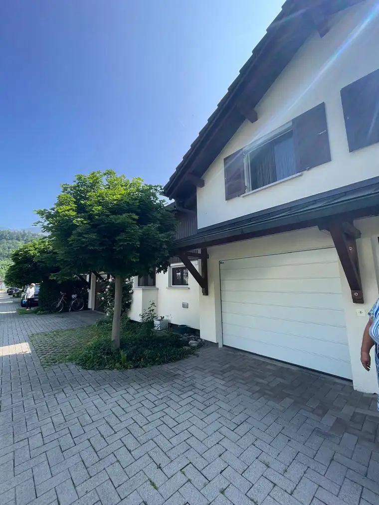 Eckreihenhaus in ruhiger Lage zu verkaufen!