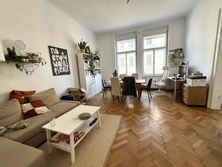Altbaujuwel in Graz-St. Leonhard! Charmante Altbau-2-Zimmer-Wohnung, gut vermietet bis 2028 – perfekte Gelegenheit für Anleger und junge Pärchen