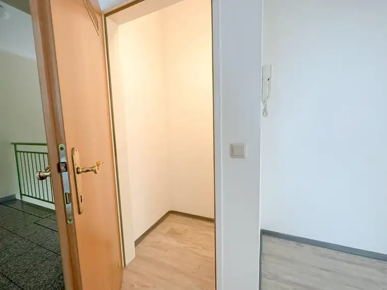 Traumhafte Dachgeschosswohnung in Schlüßlberg