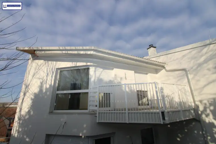 Neubauprojekt! 360 Grad Tour! Sonne! Ruhe! Terrasse! Balkon!