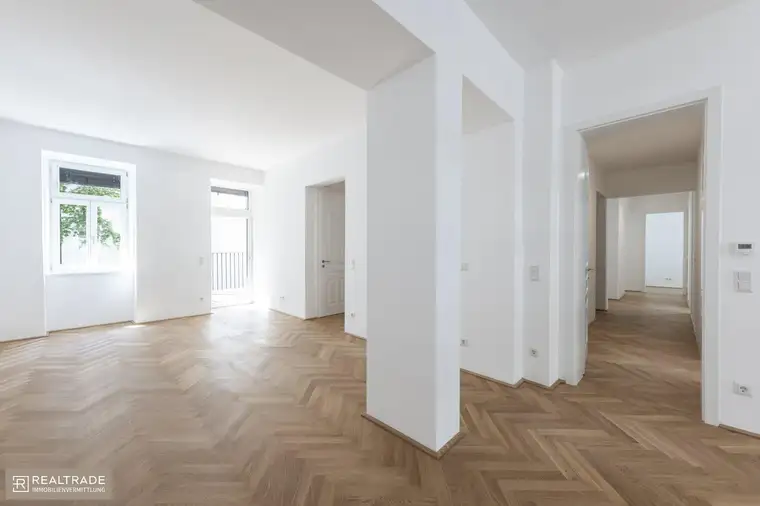 Rafael Karschigijew, B2C Team Realtrade Immobilien Vermittlungs GmbH