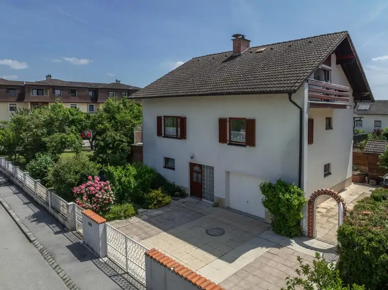 Leben, wo andere Urlaub machen – Charmantes Einfamilienhaus mit Naturgarten in Rust am Neusiedler See