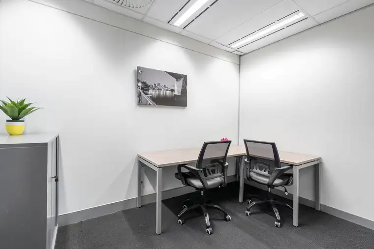 All-inclusive-Zugang zu professionellen Büroräumen für 2 Personen in Regus Raaba