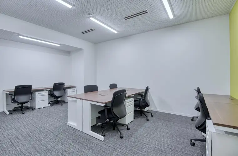 Privatbüro bei Regus Modepark Röther für ein Team von 50 Personen