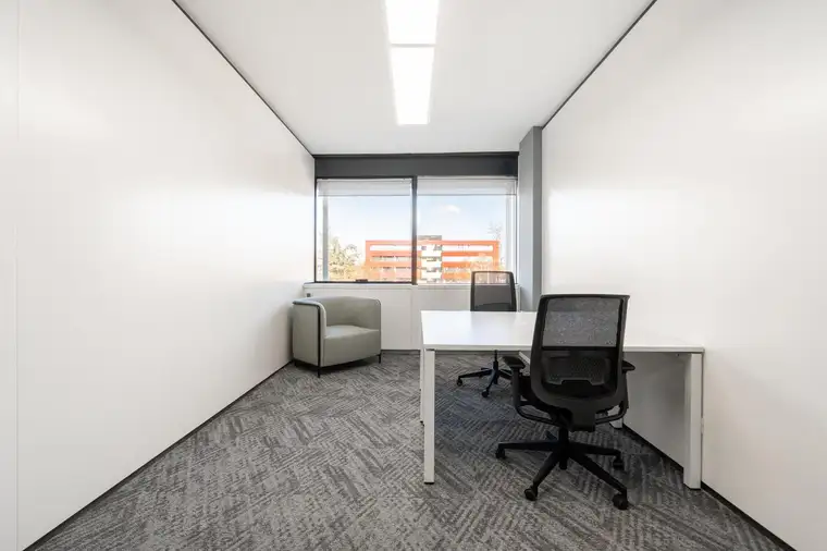 Privater Büroraum für 1 Person in Regus Twin Towers 